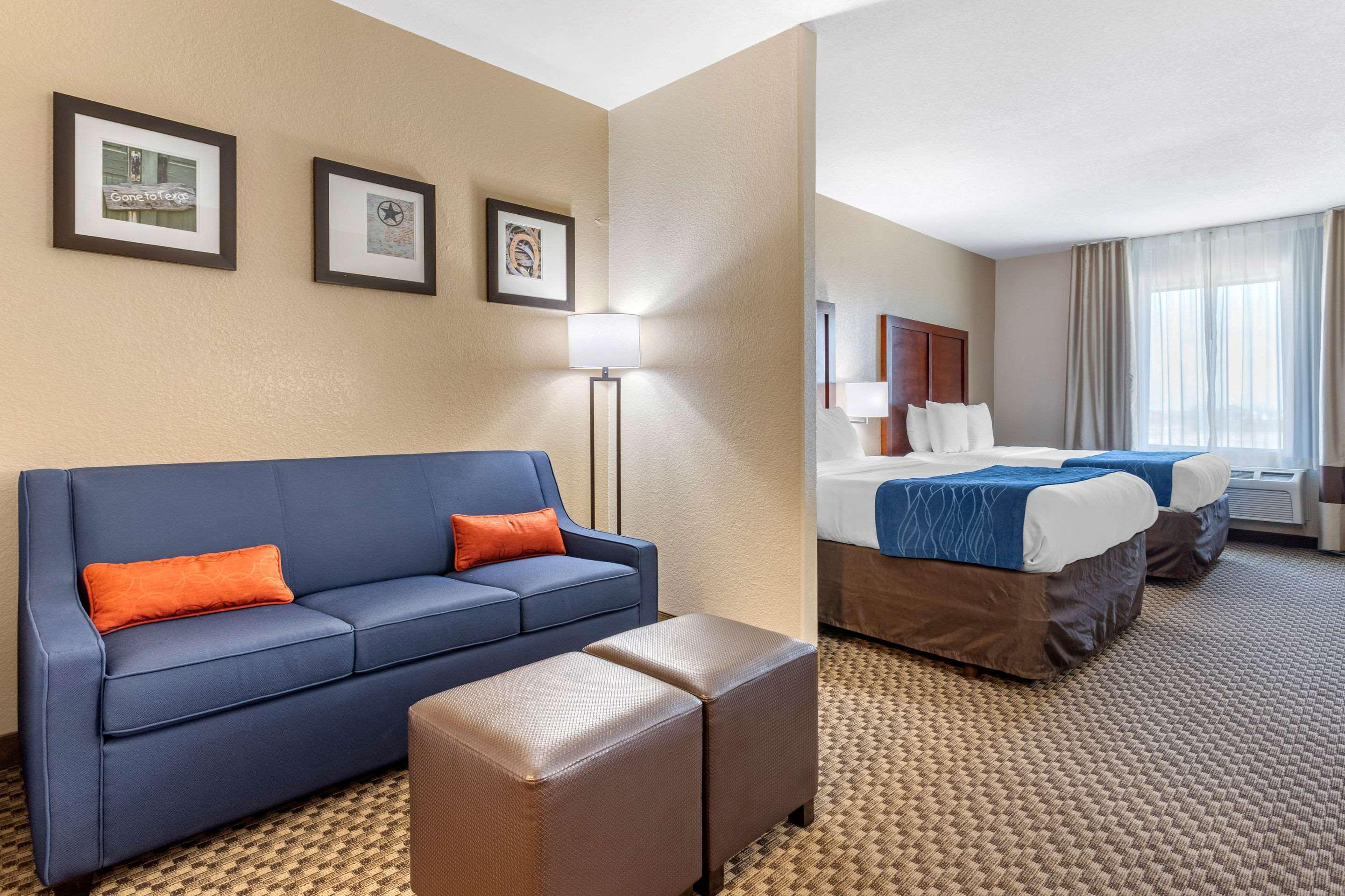 Comfort Inn & Suites Navasota Dış mekan fotoğraf